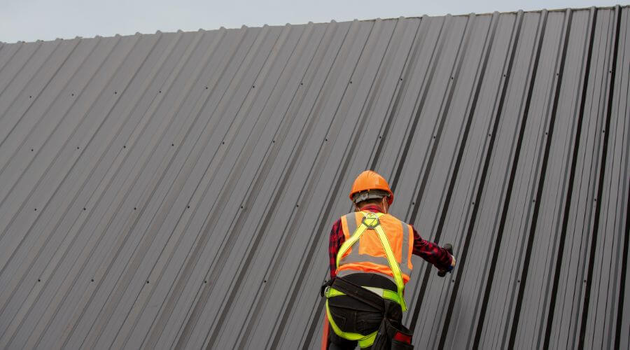 Professional Flat Roofing Installation in Hoffmeister, NY